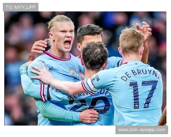 曼城前场压制不给空间