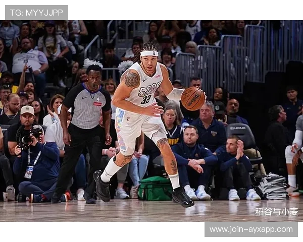 掘金戈登空切暴扣，内线冲击力拉满