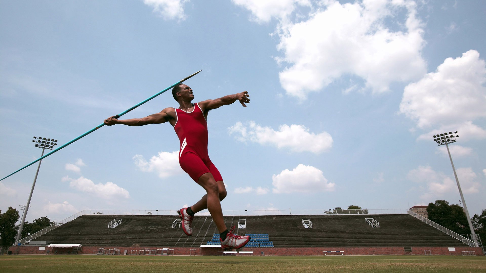 C罗与内马尔对决成沙特国家德比焦点，c罗和内马尔在一队过吗